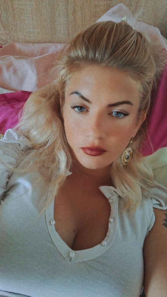 @🖤⚜️Naomi ⚜️🖤