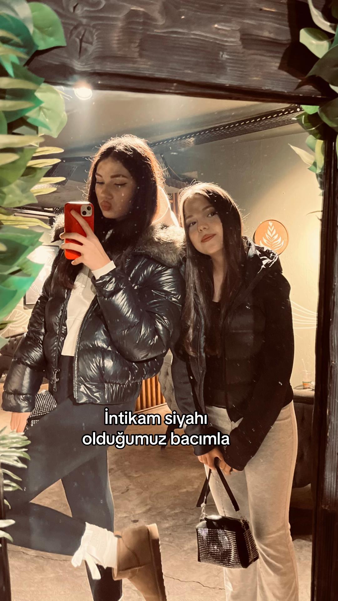 @ekrin🪼