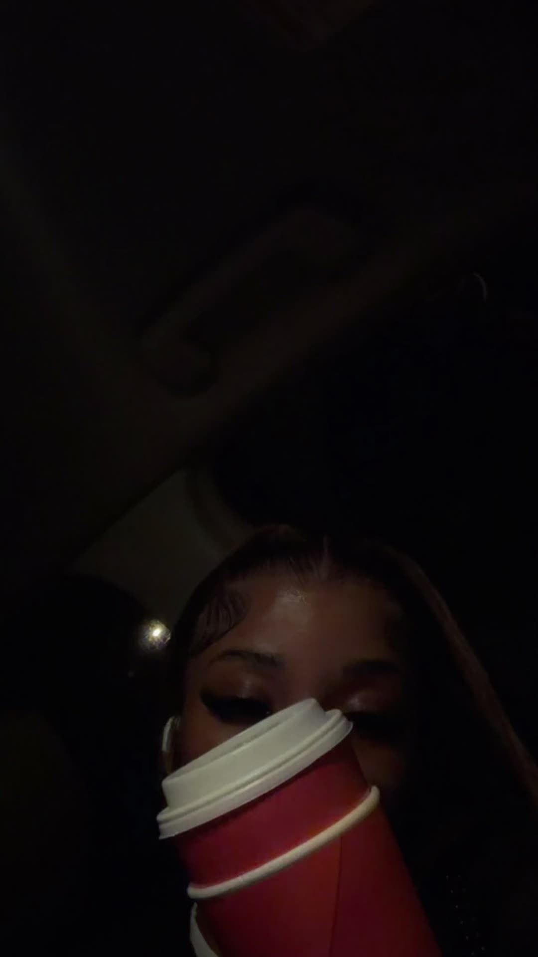 @⃟