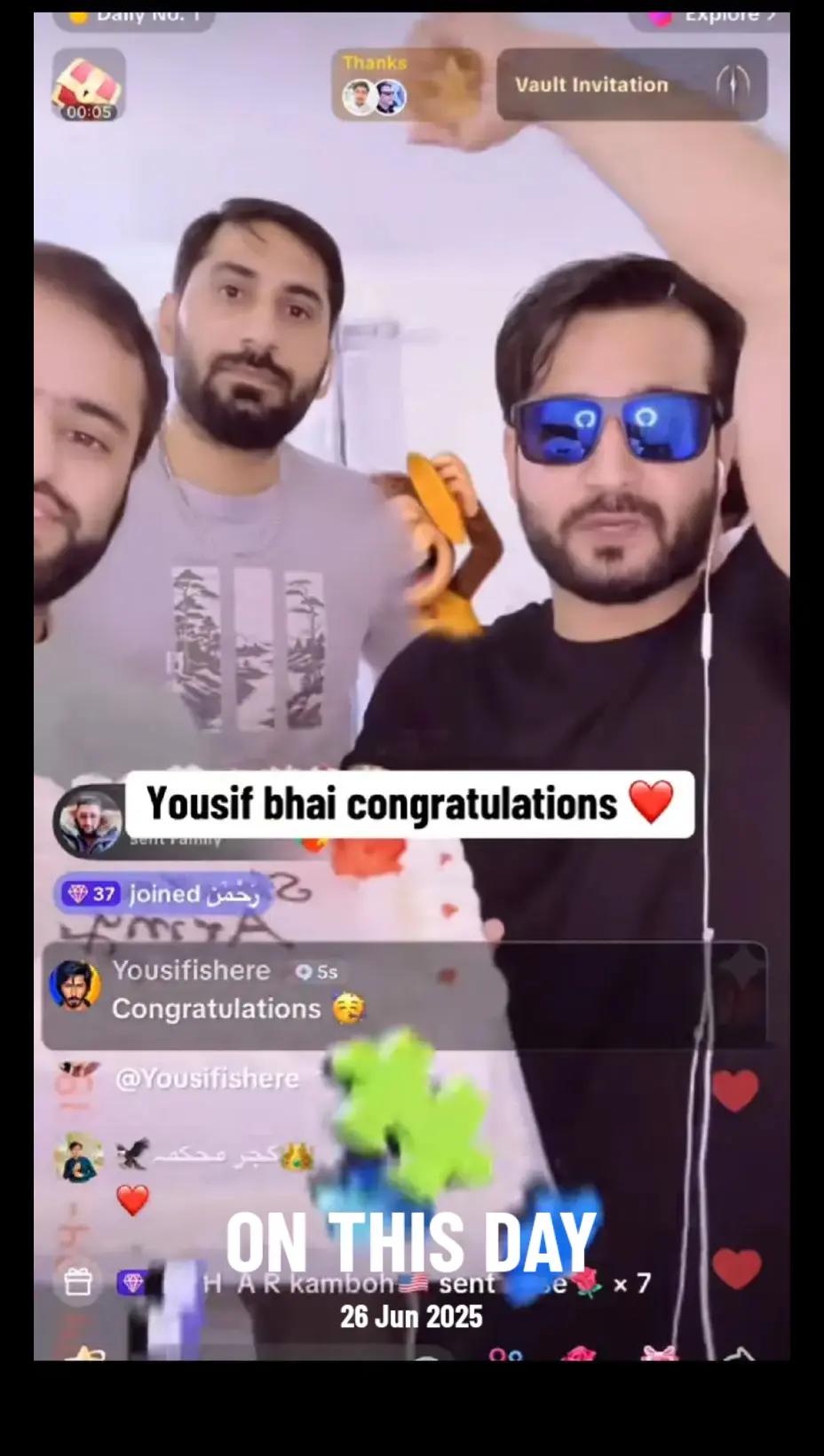 @𝐊𝐢𝐧𝐠 👑 𝐢𝐬 𝐡𝐞𝐫𝐞