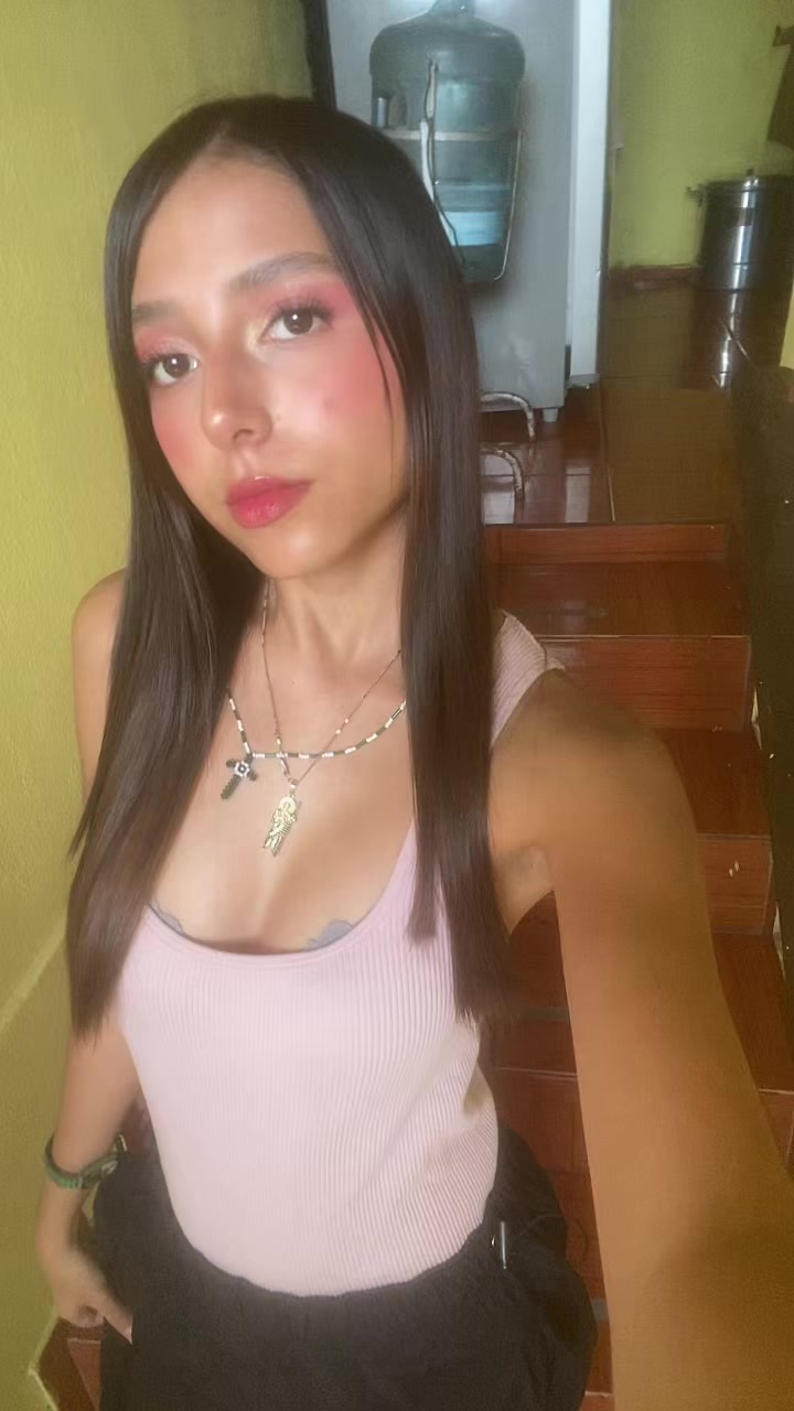 @Estefany🖤