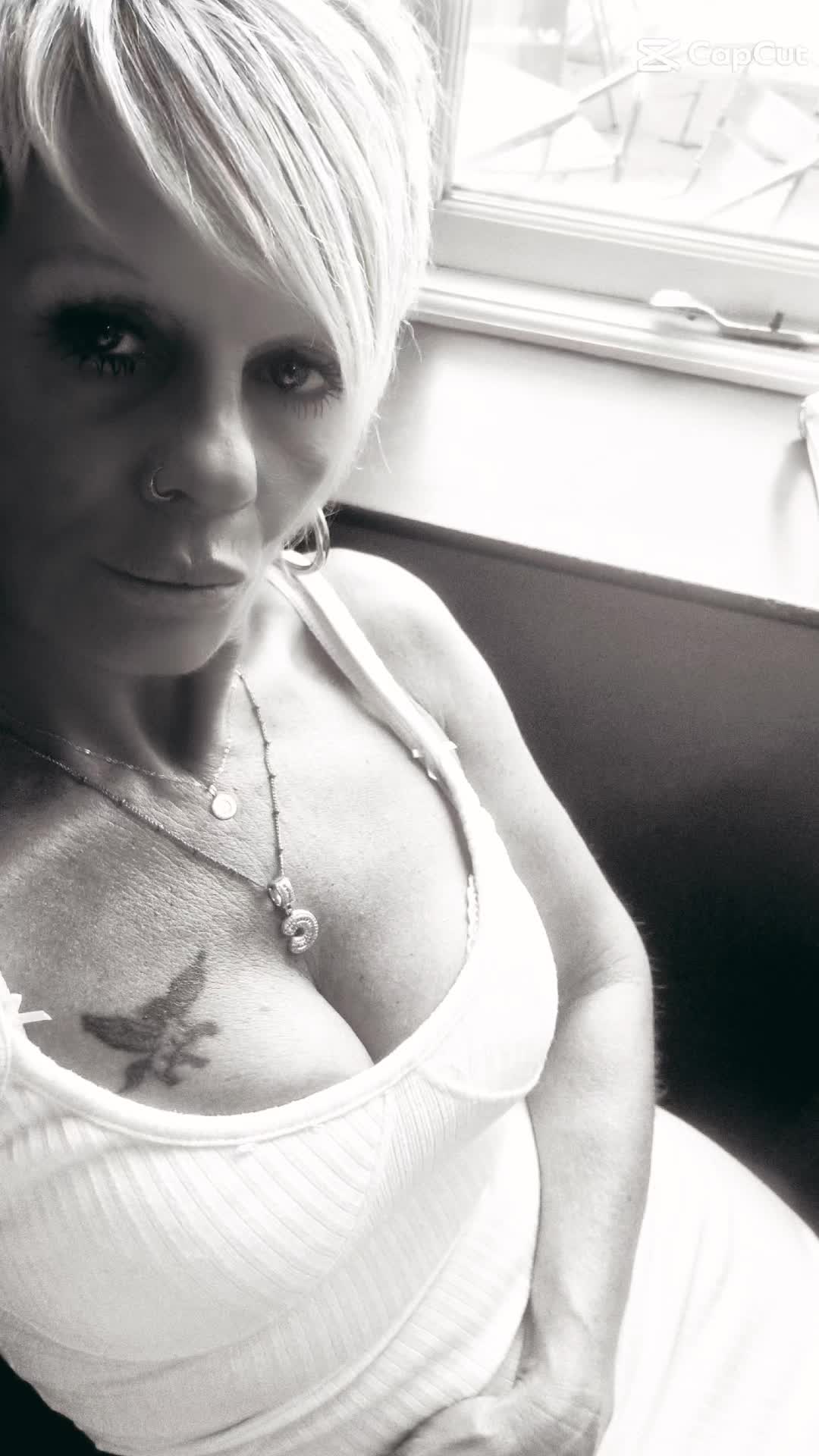 @🎗🧸Claire&bear🧸🎗