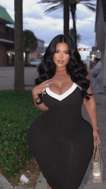 @🔥ThickBaddhies🔥💥