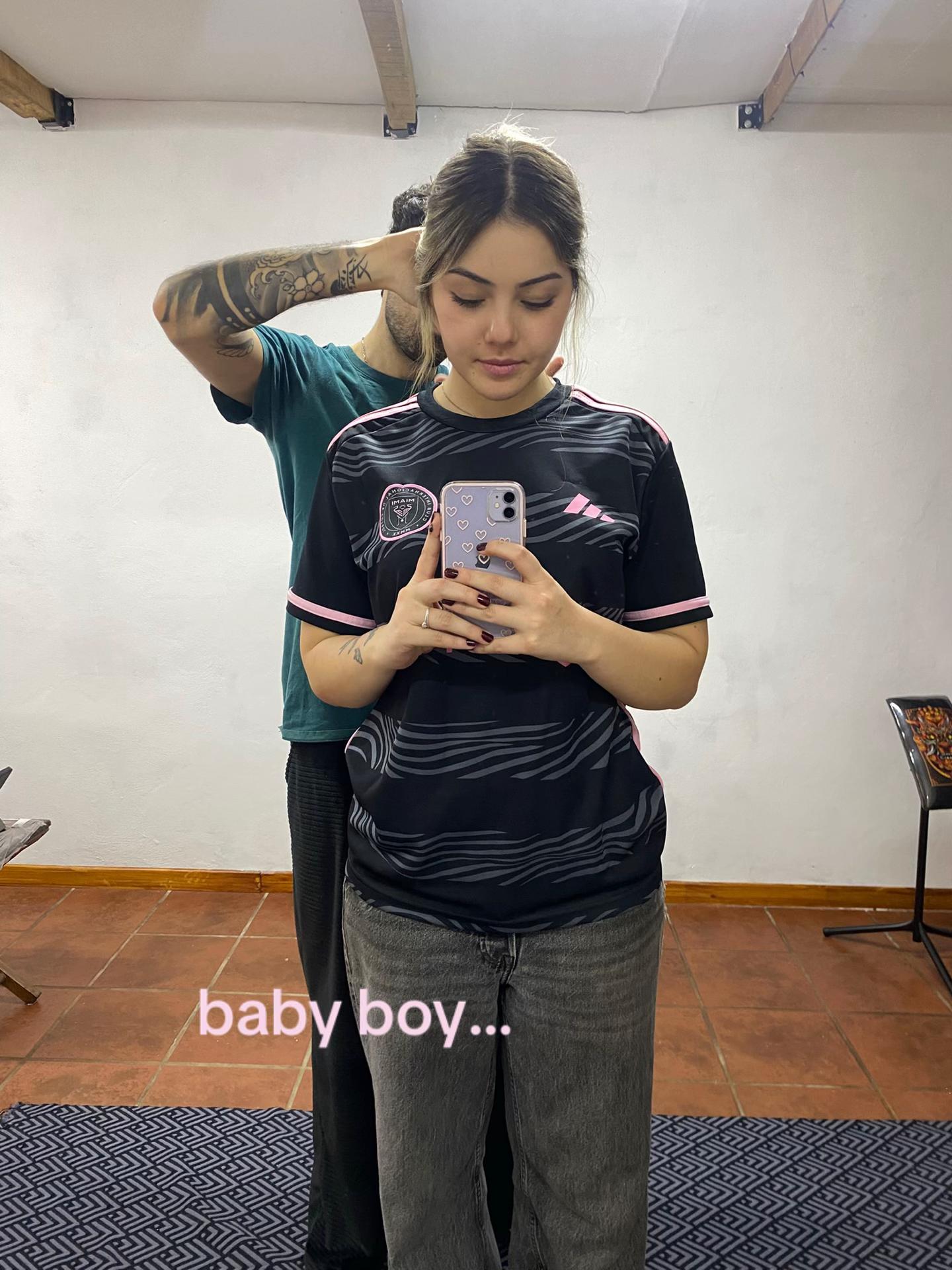 @Valentina