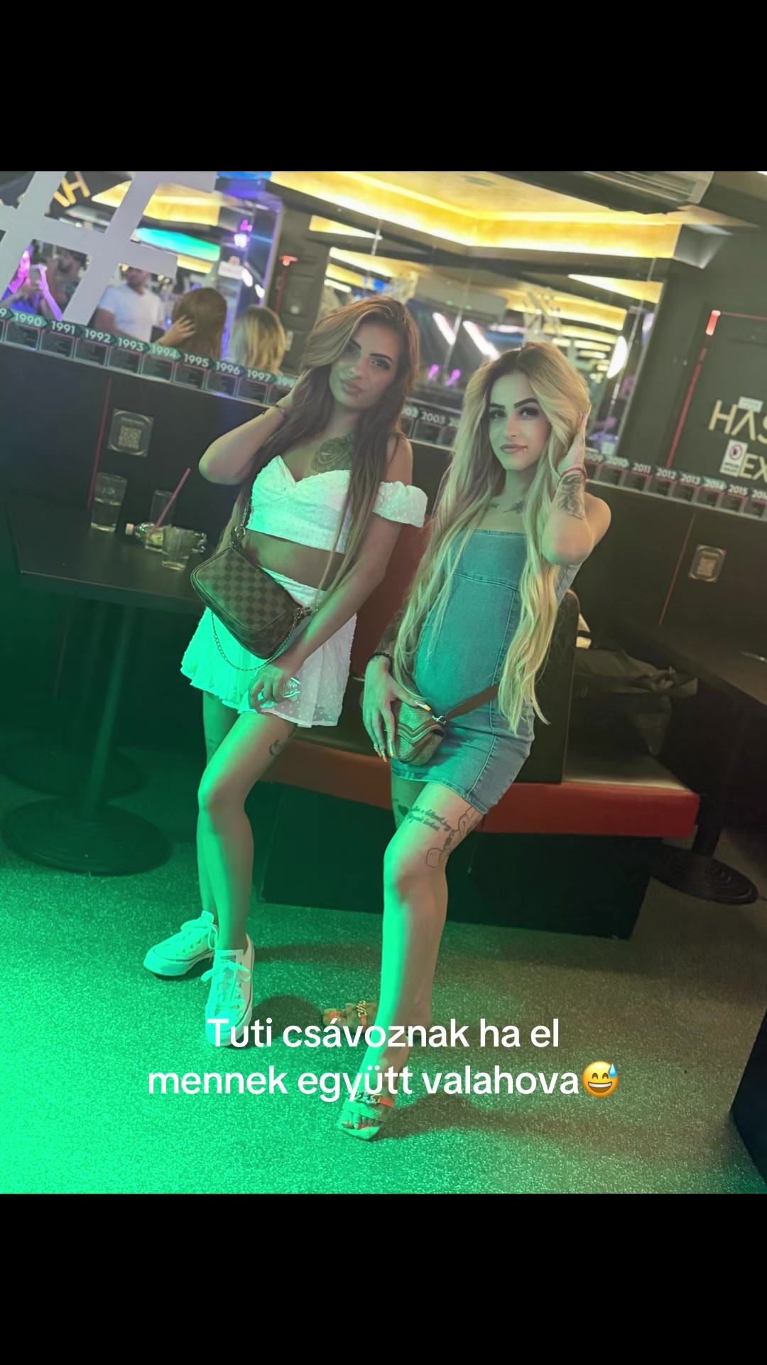 @🦋EnikeKiss🦋