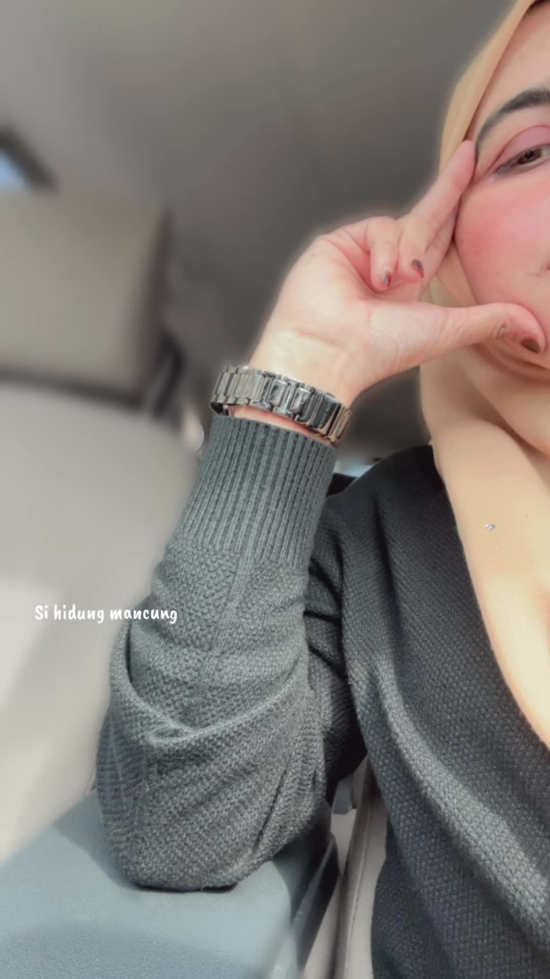 @si_hidungmancungmiela