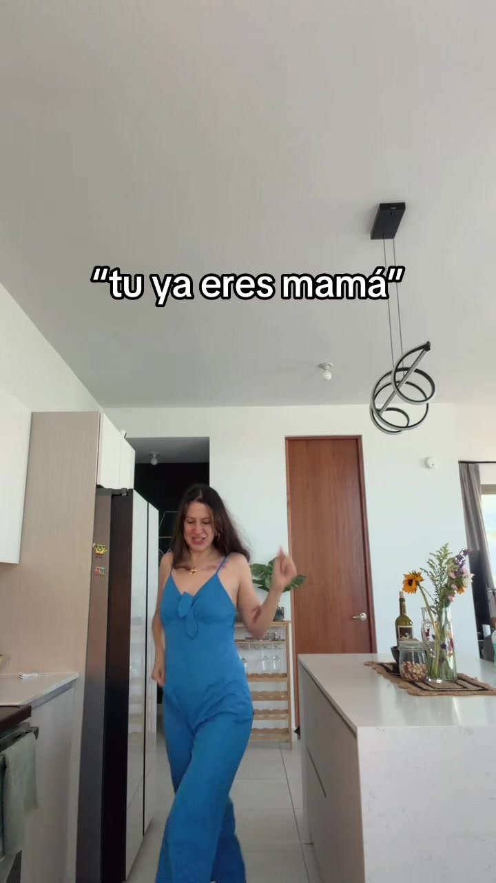 @labuenaamanda