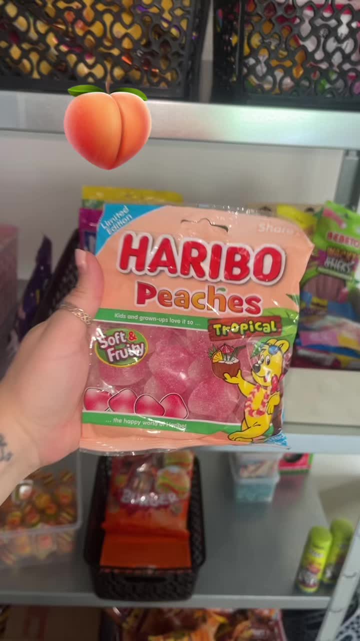 @Bellasboxesuk