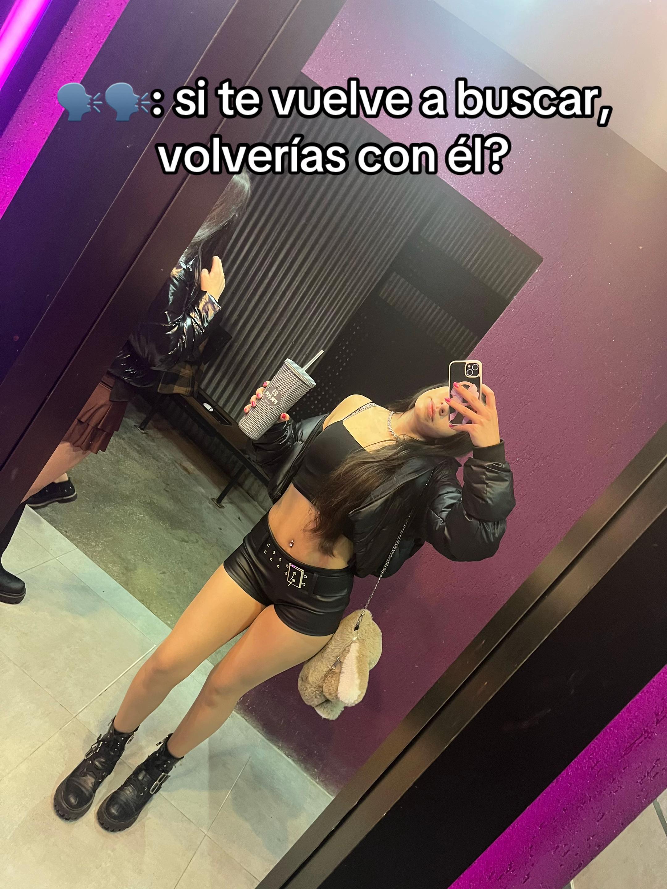 @Queens👑
