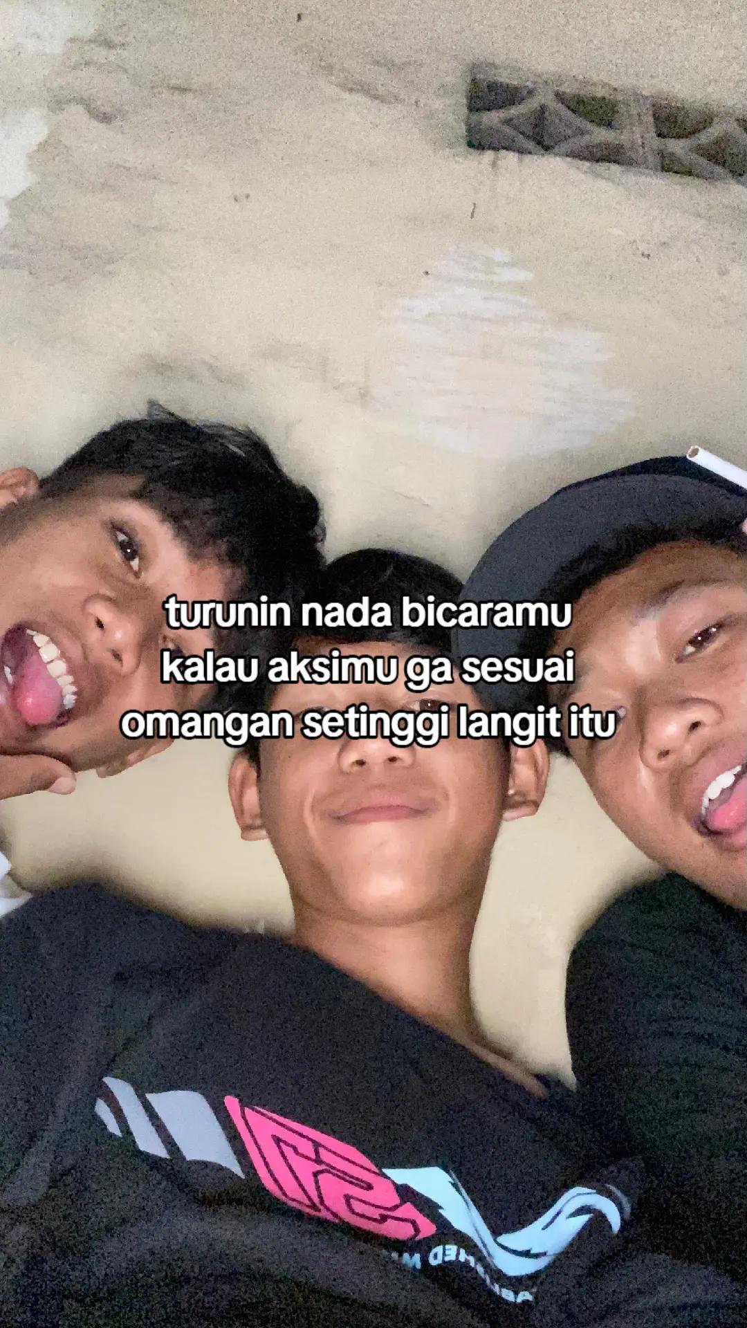 @zakaja_
