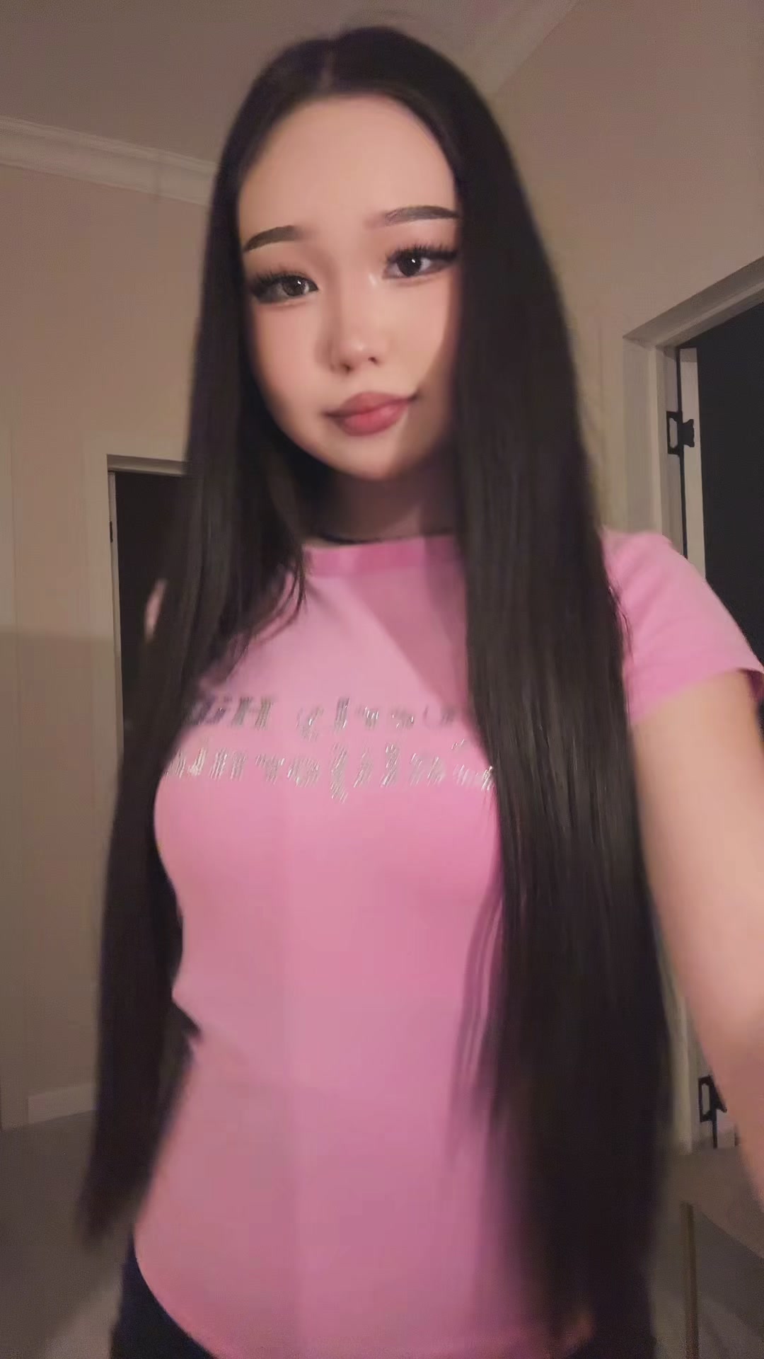 @жaн