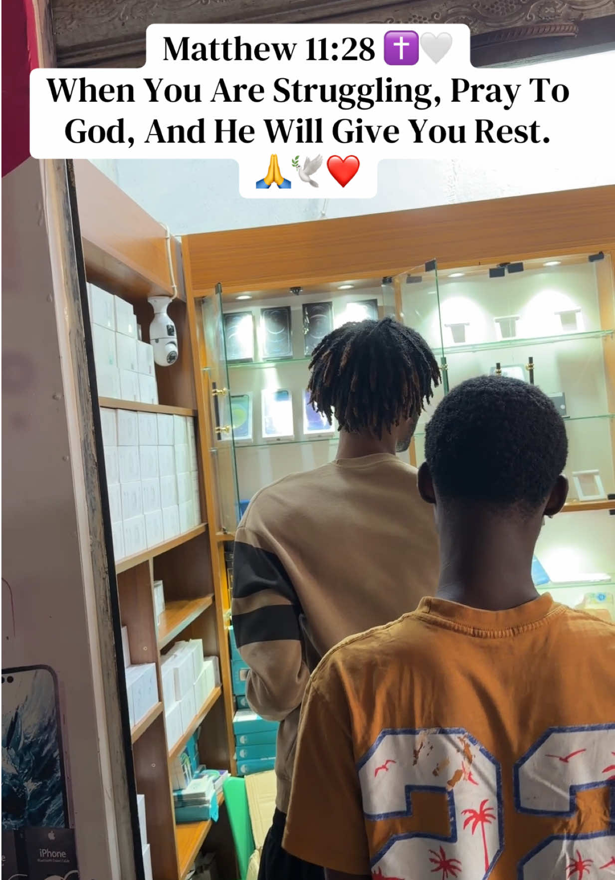@Fashionable Official🇨🇦🇬🇭