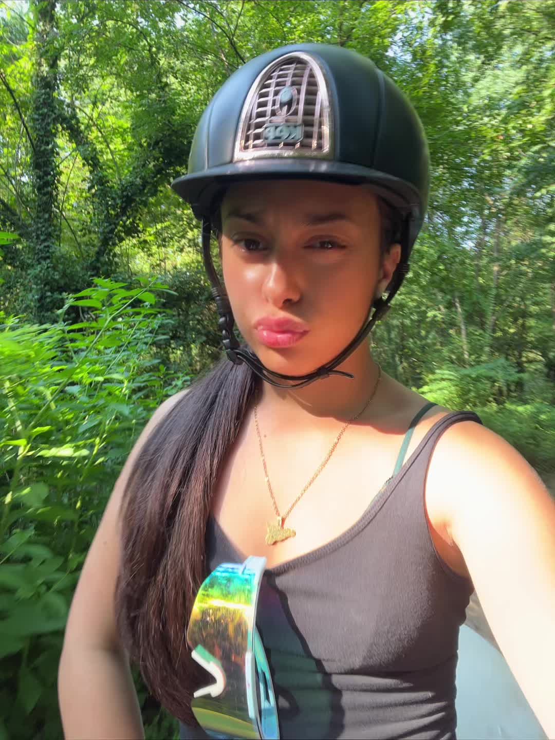@𝗔𝗹𝗶𝗰𝗲💋