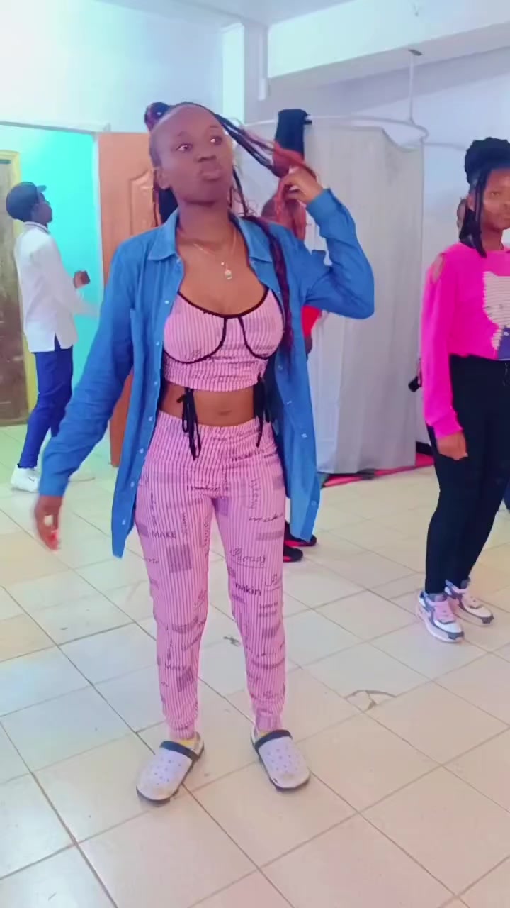 @✨🦋lucy_nambe🦋✨