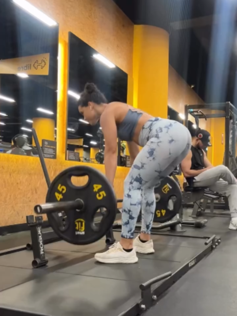 @pamelamaceoofc