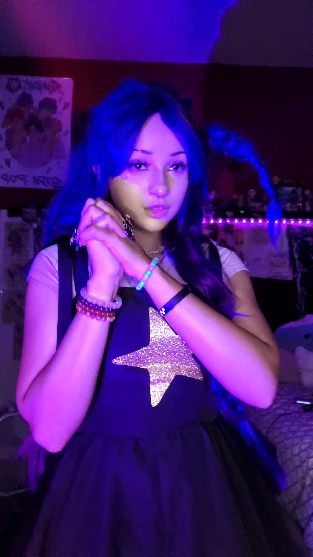 @gaybestfriend