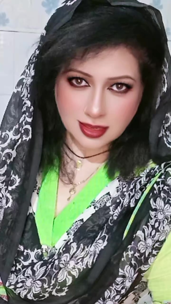 @Nayaab e Gohar