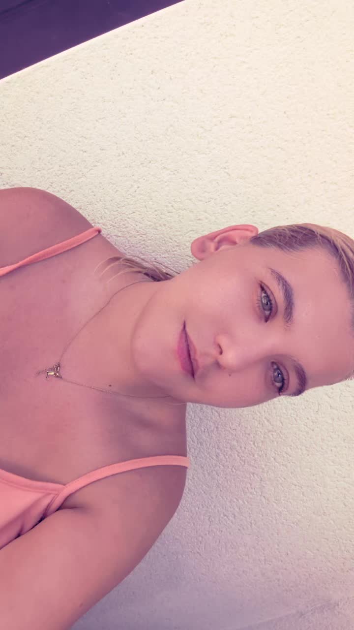 @Mnealexia65