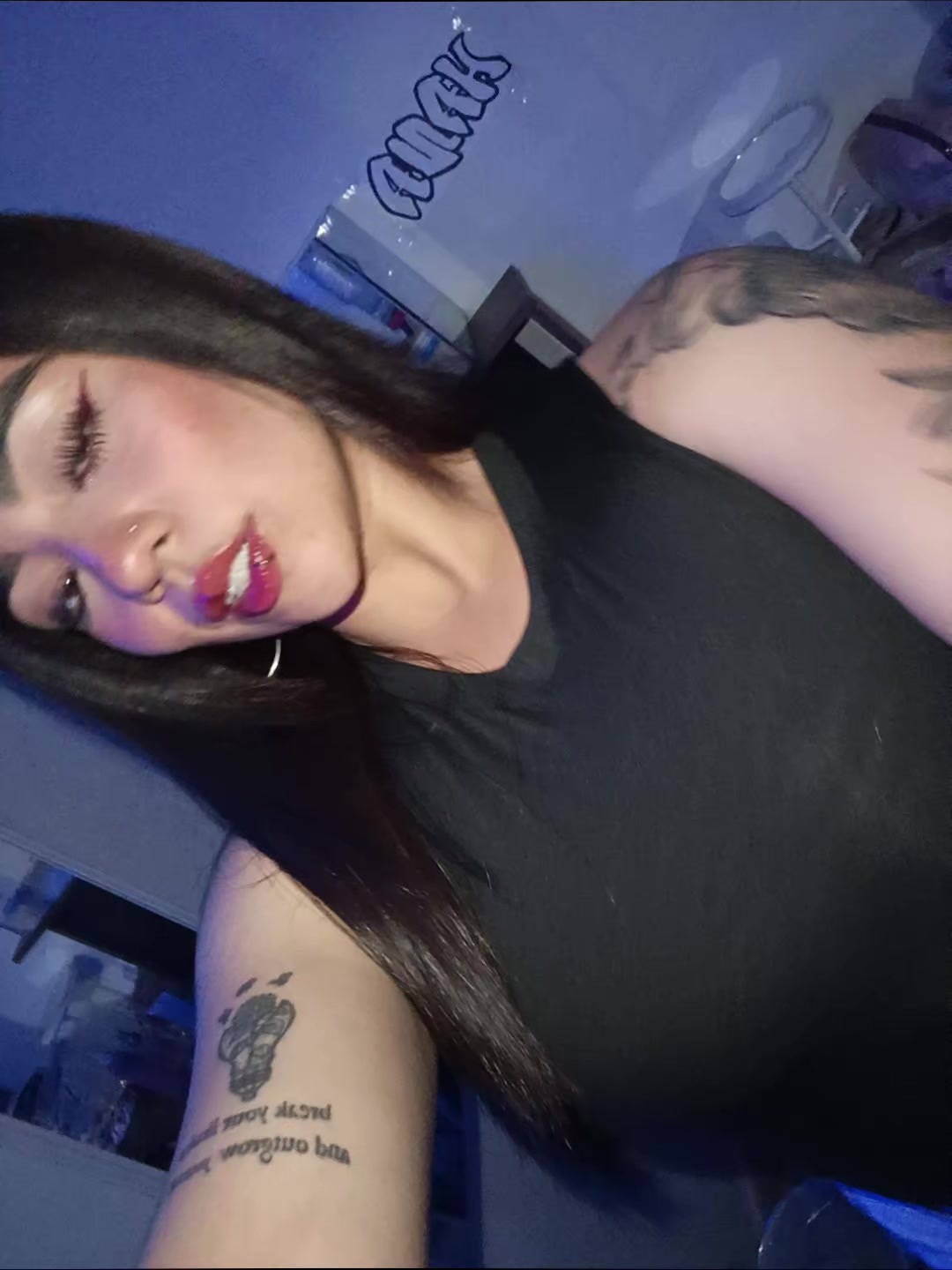 @Alejandra