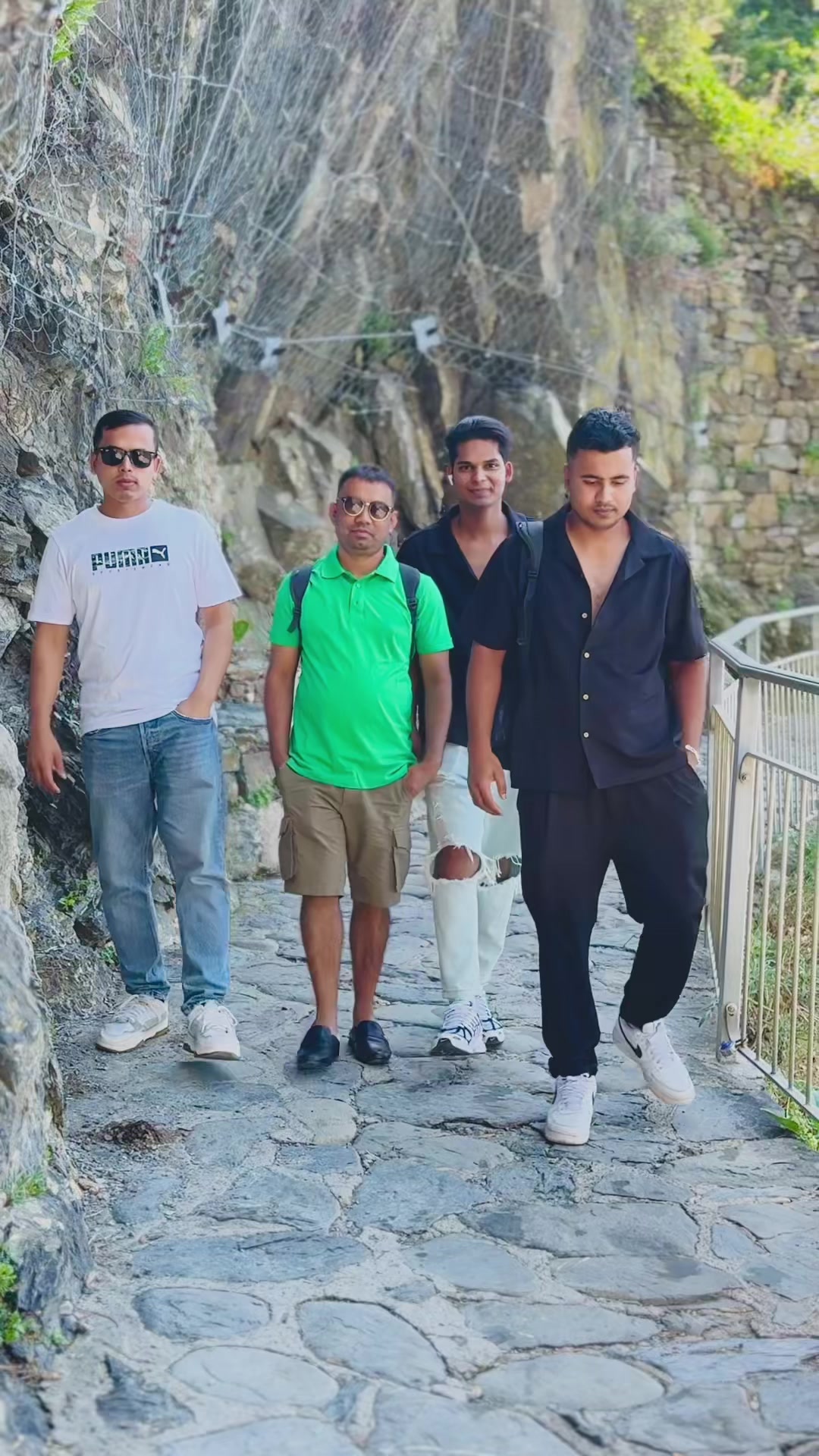 @🇮🇹{SaRiF MiAh}🇧🇩