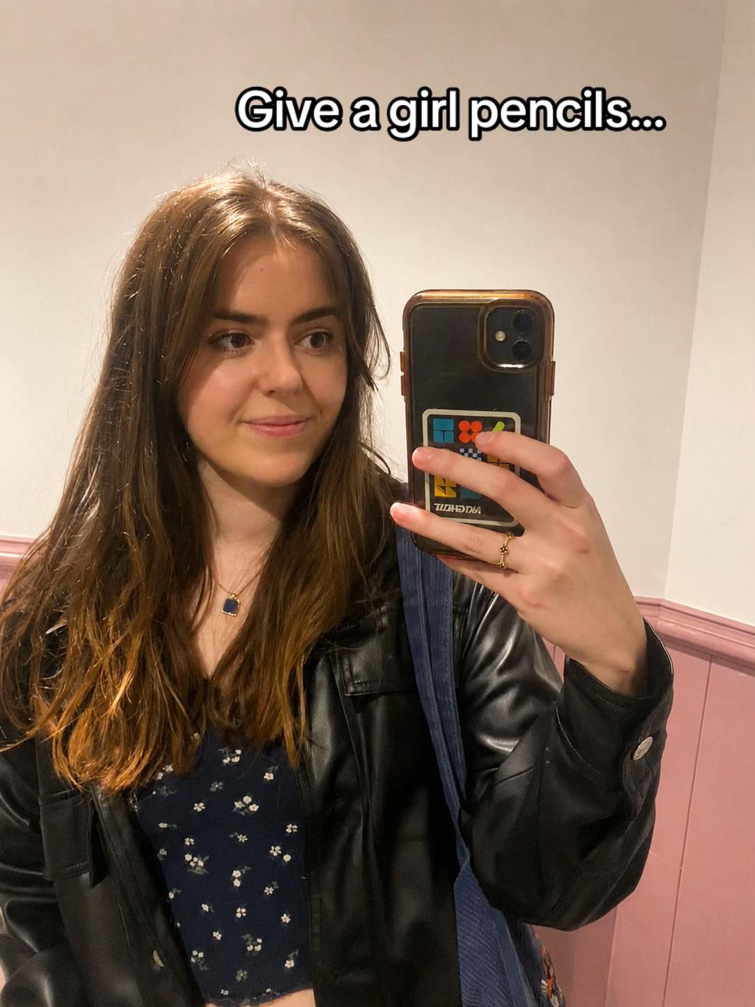 @sarahcarysart