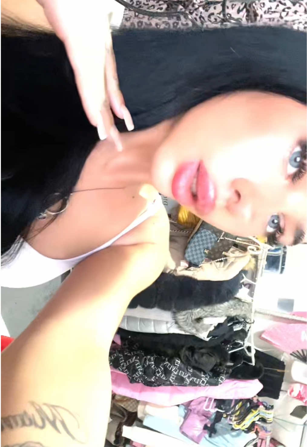 @Laylascottꨄ