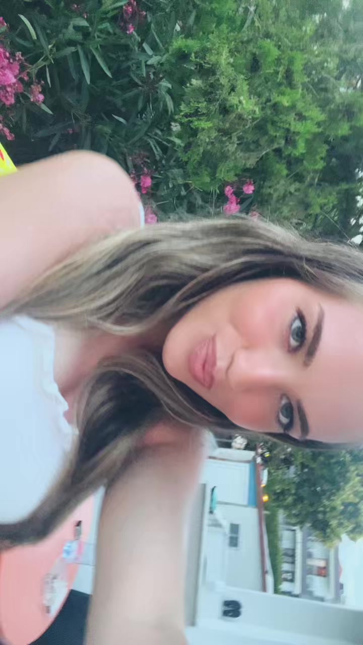 @jovanaaa