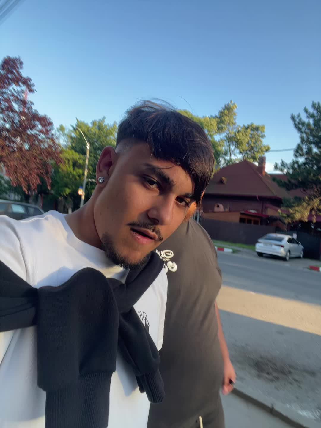 @Andrei 🤡