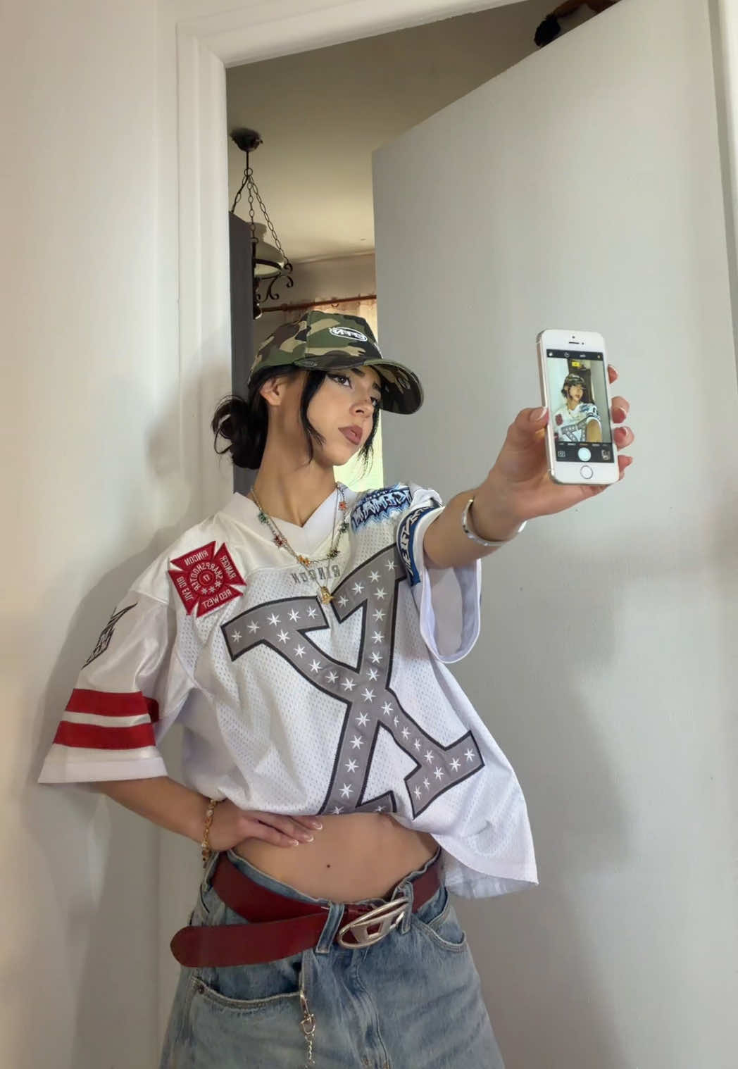 @𝙇𝙊𝙐𝙉𝘼