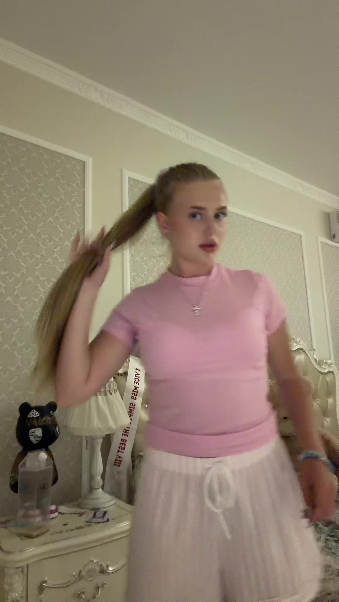 @miodlav0