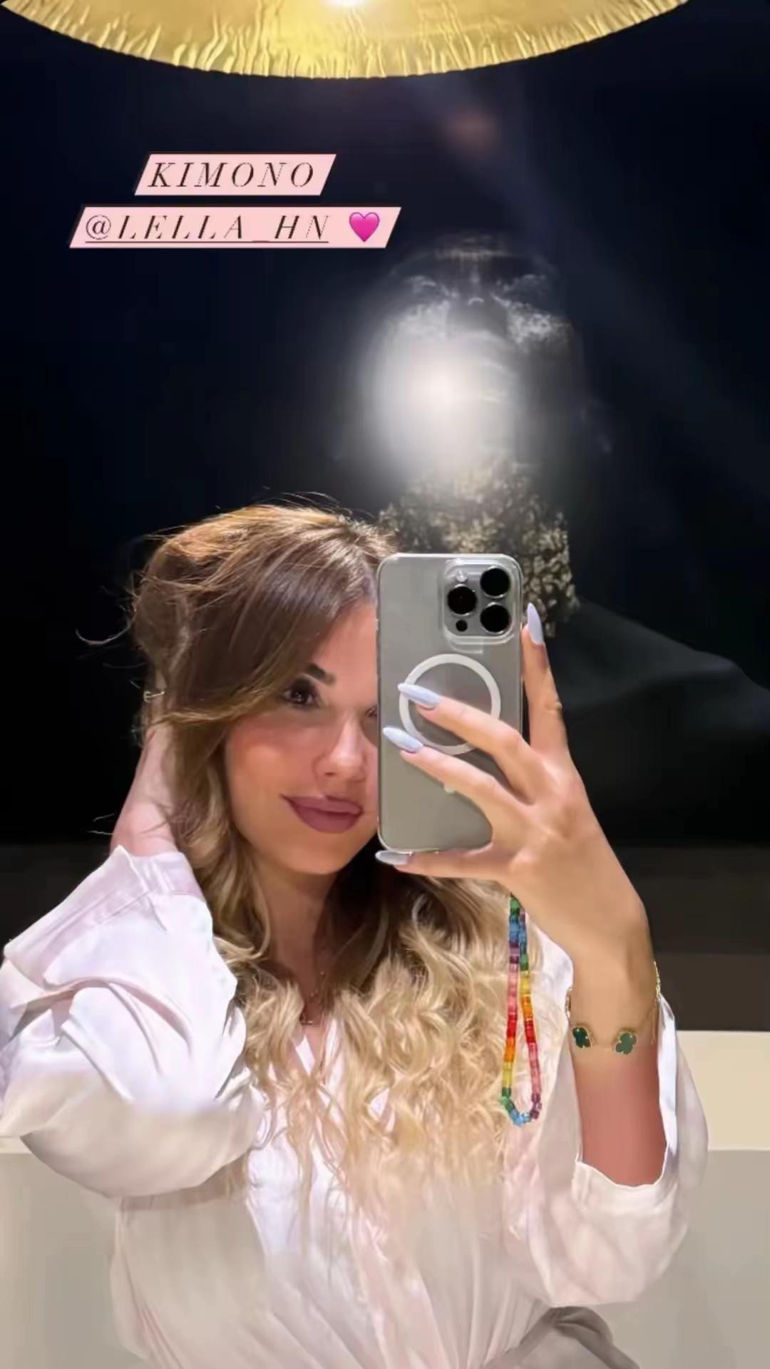 @mounia_benfeghoul0