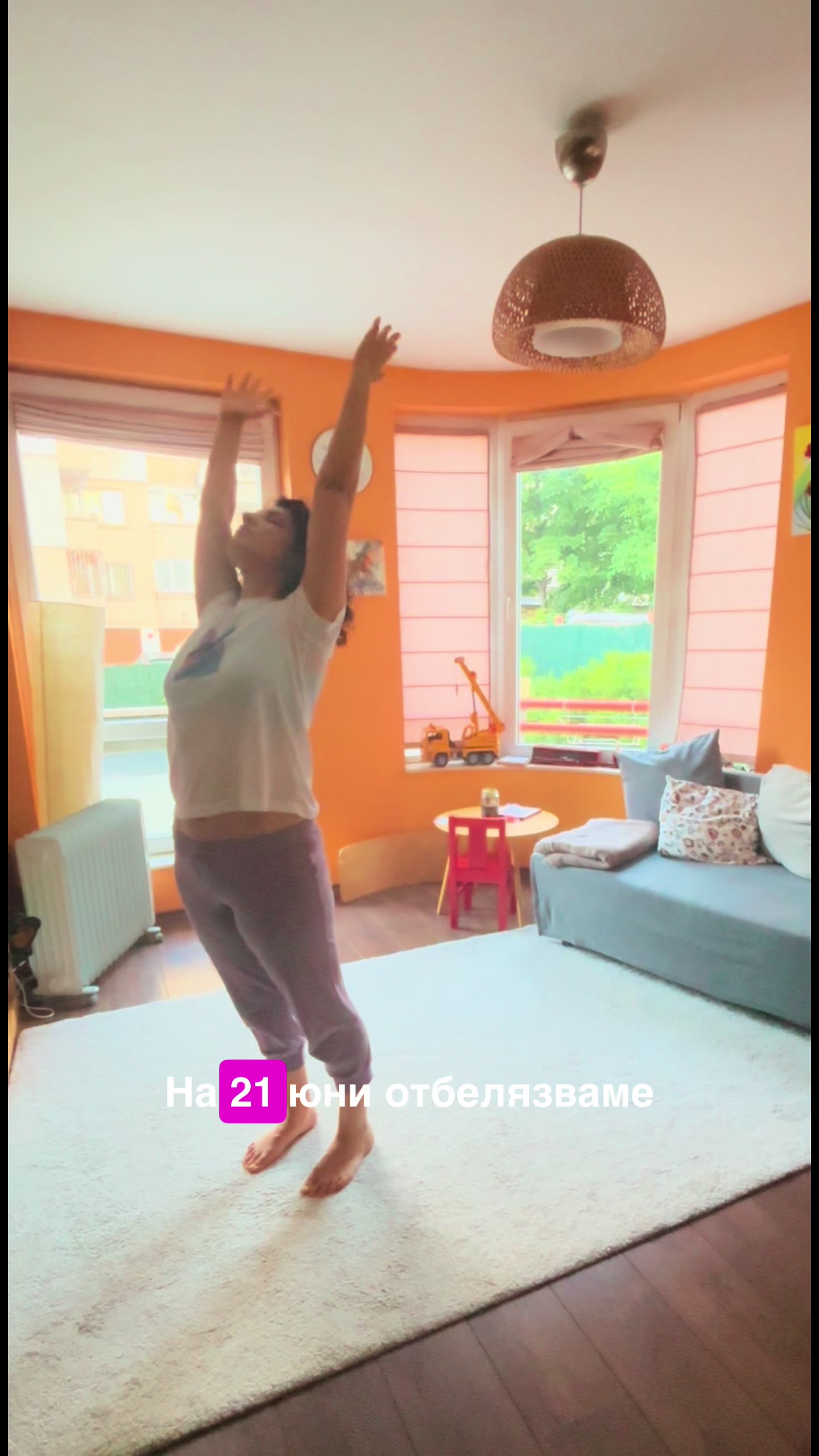 @YogaSarah