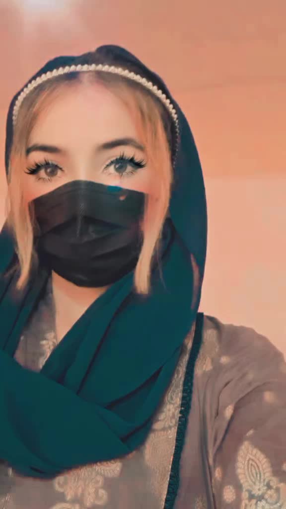 @Aroob💫
