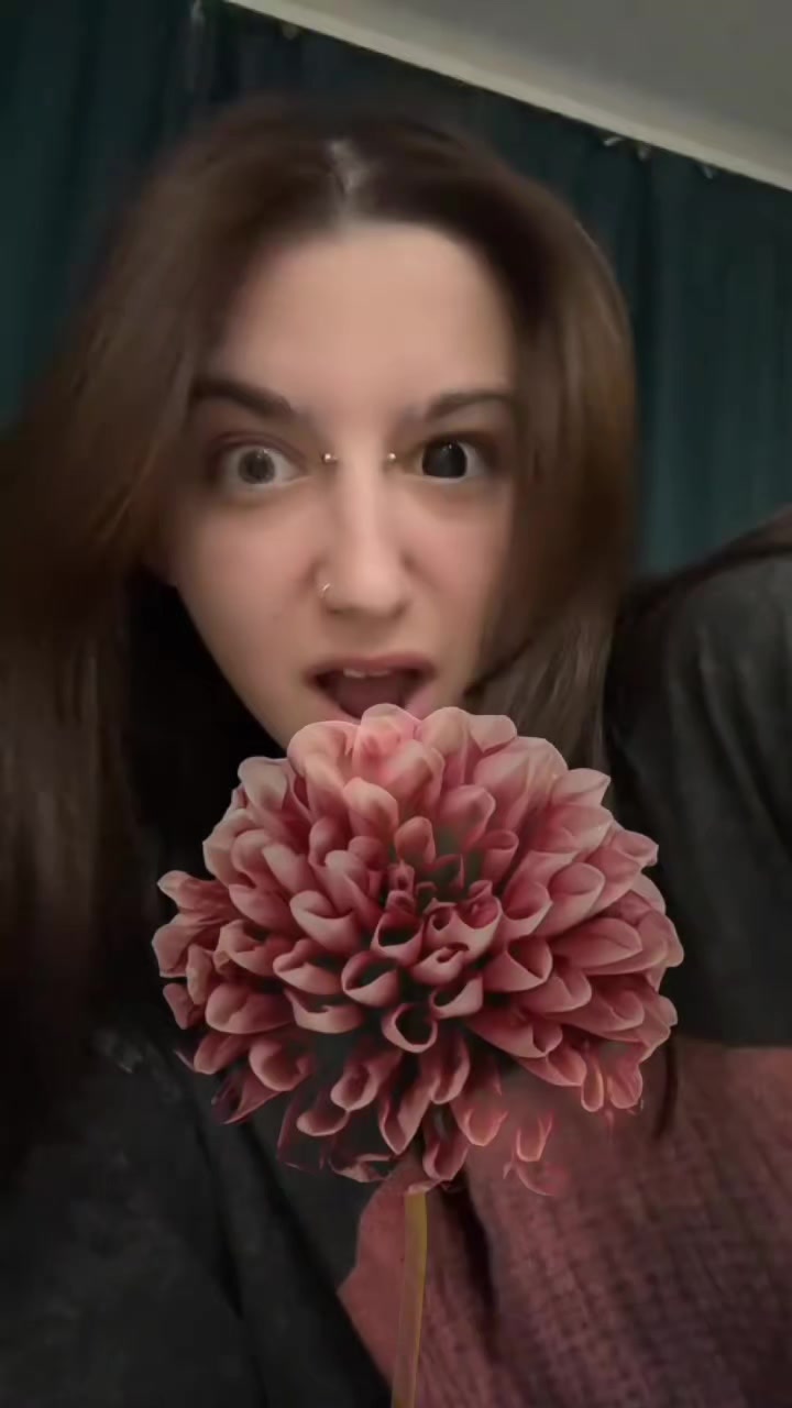 @Крик