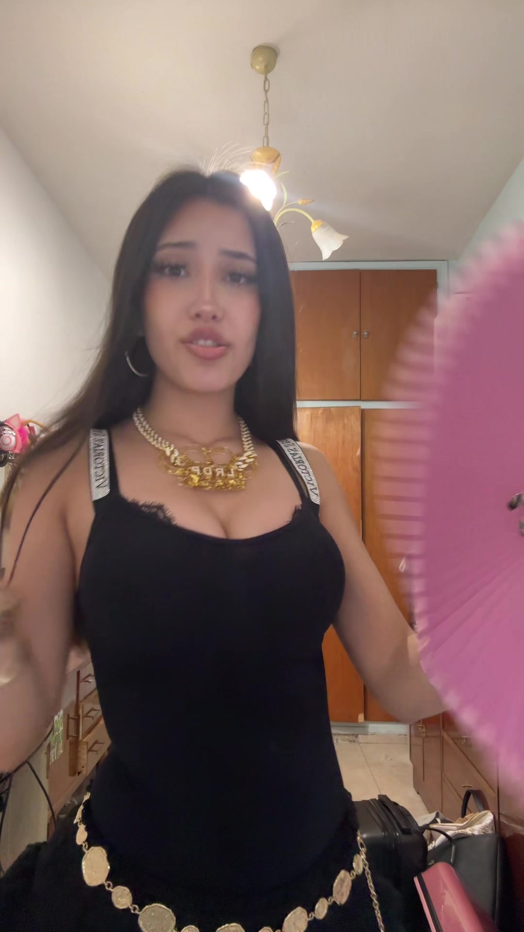 @𝒯𝒽𝑒𝑅𝑒𝒶𝓁𝒟𝒾𝓋𝒶💋