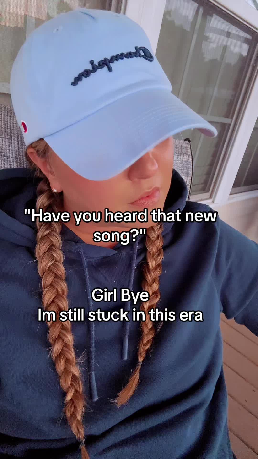 @Laurenhogge