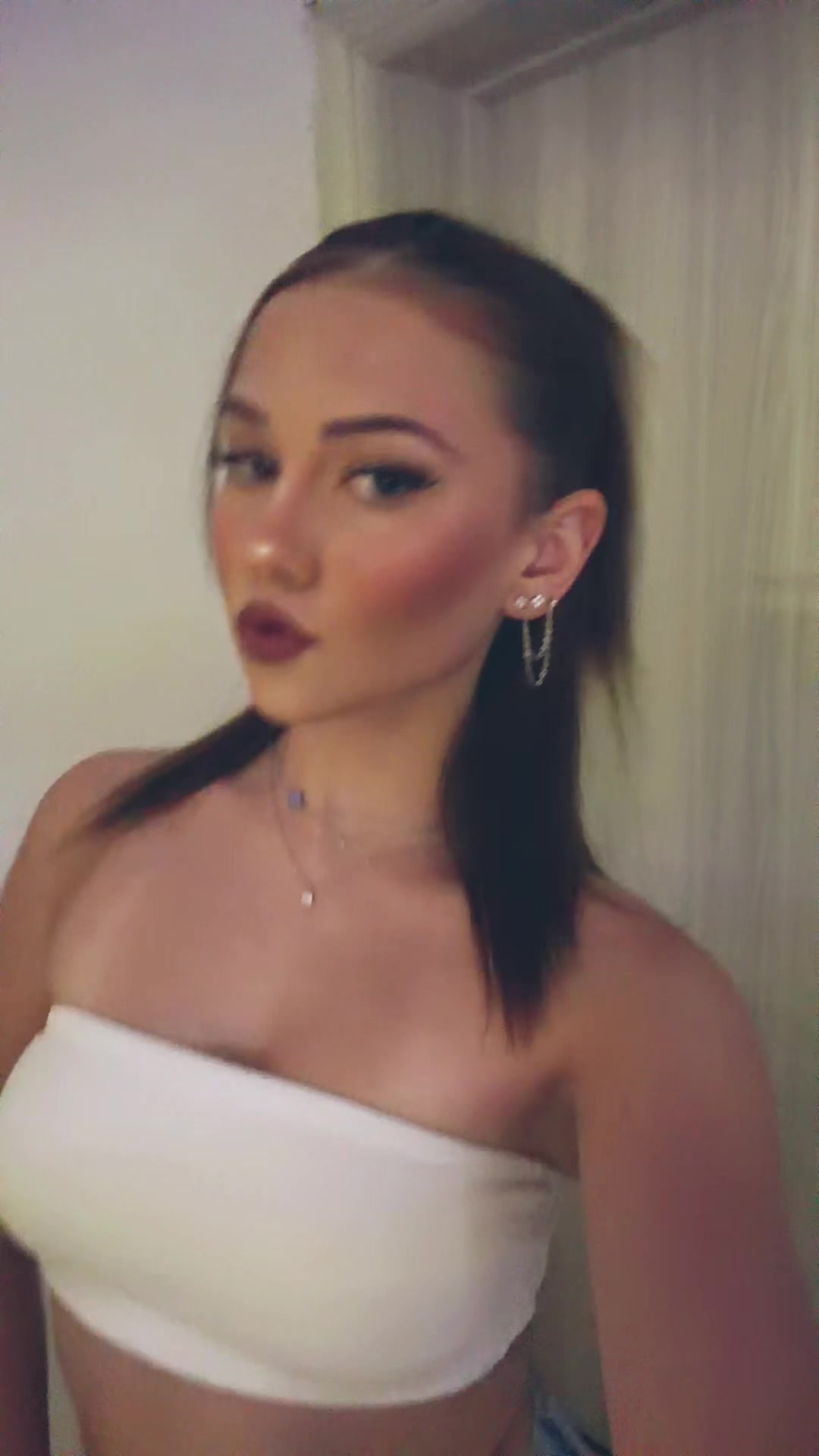 @0_8742_