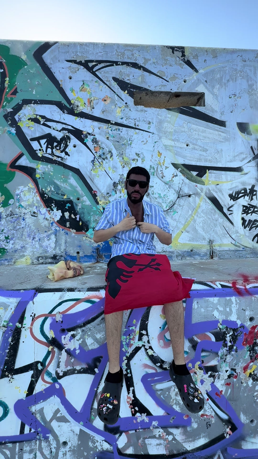 @MASKONMONEY