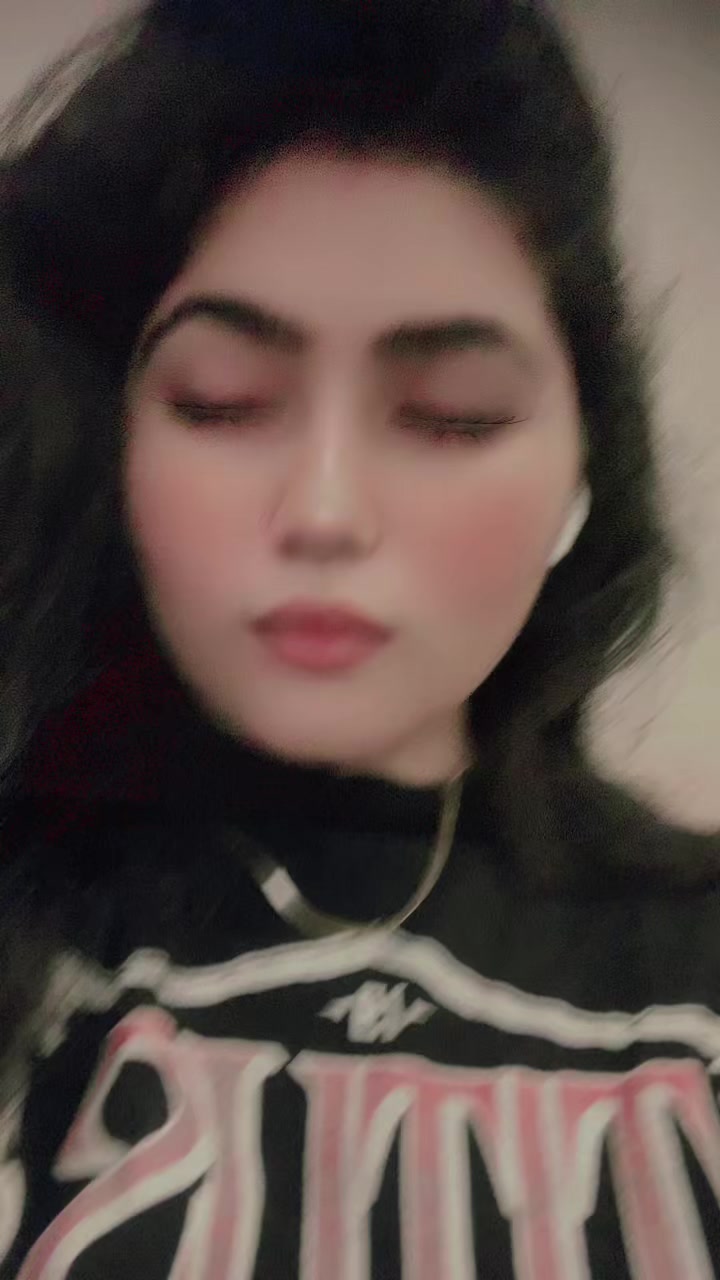 @DUA KHAN ✨