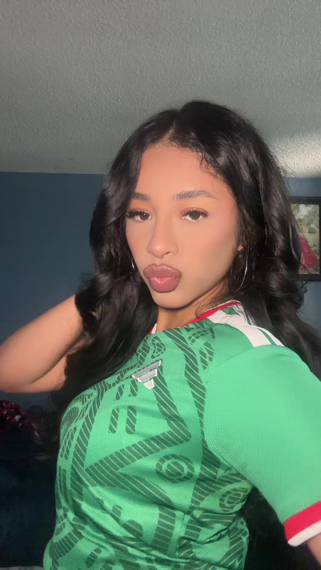 @karengabrielll