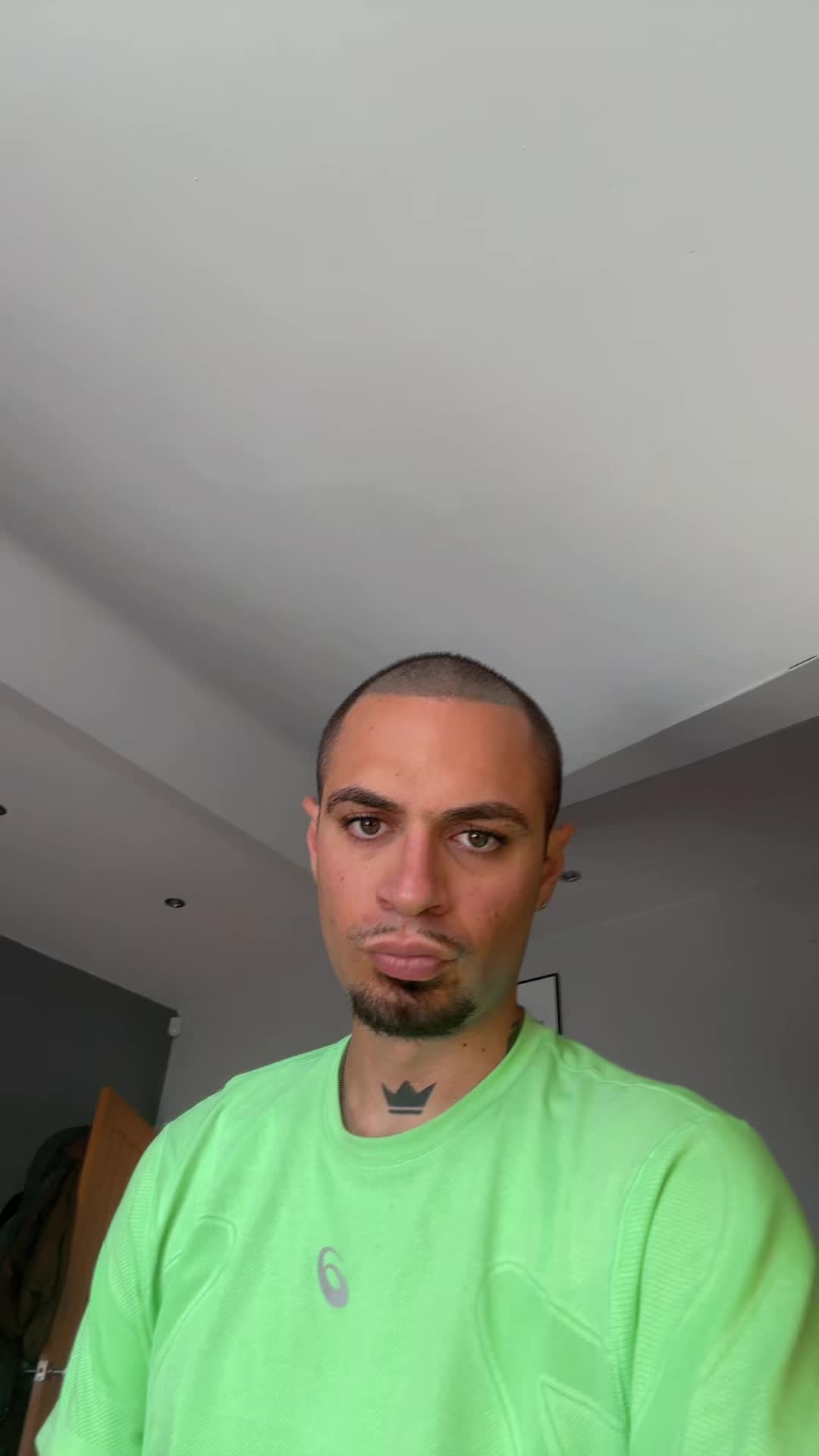 @andonisneo