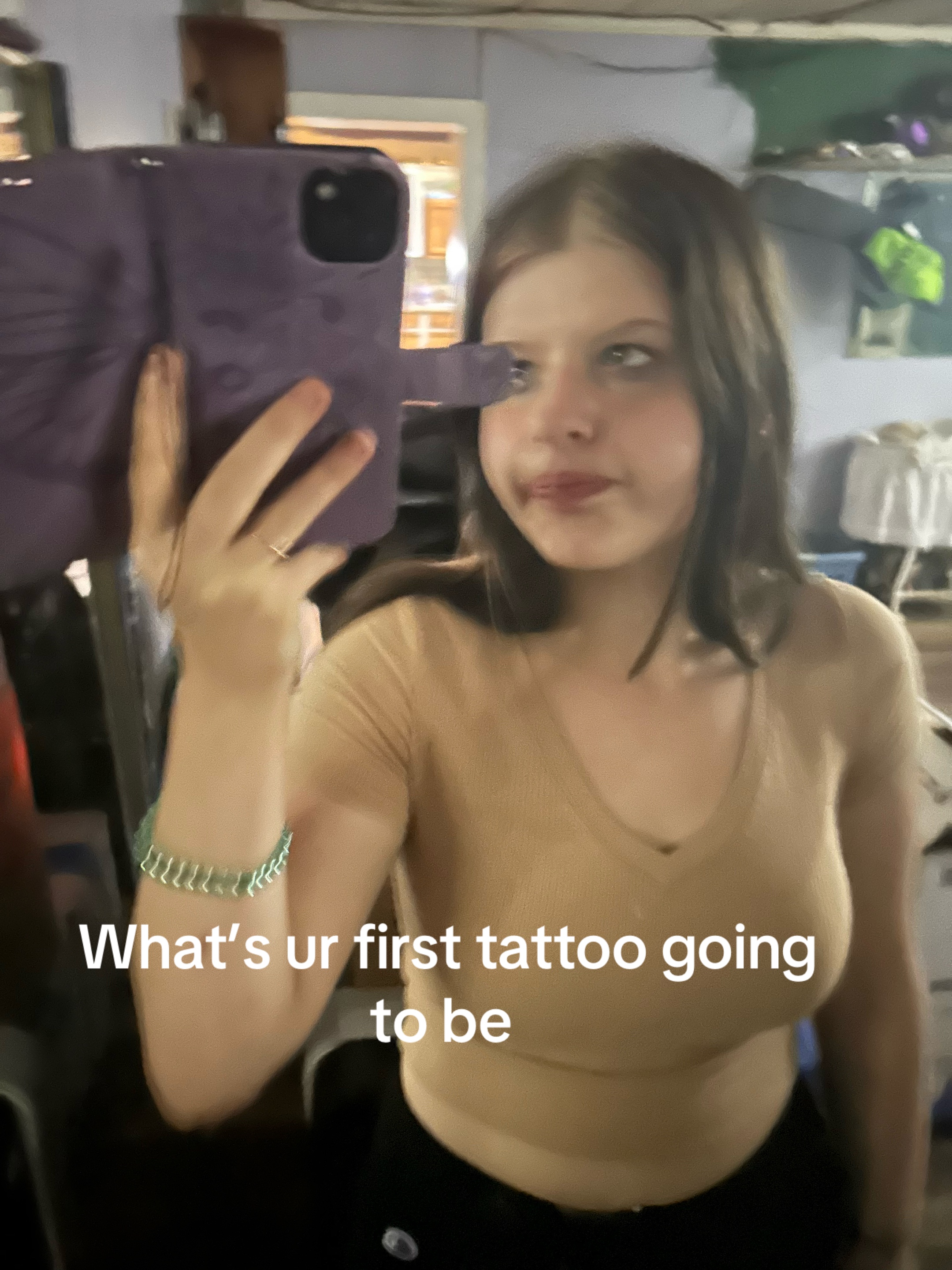 @⃟