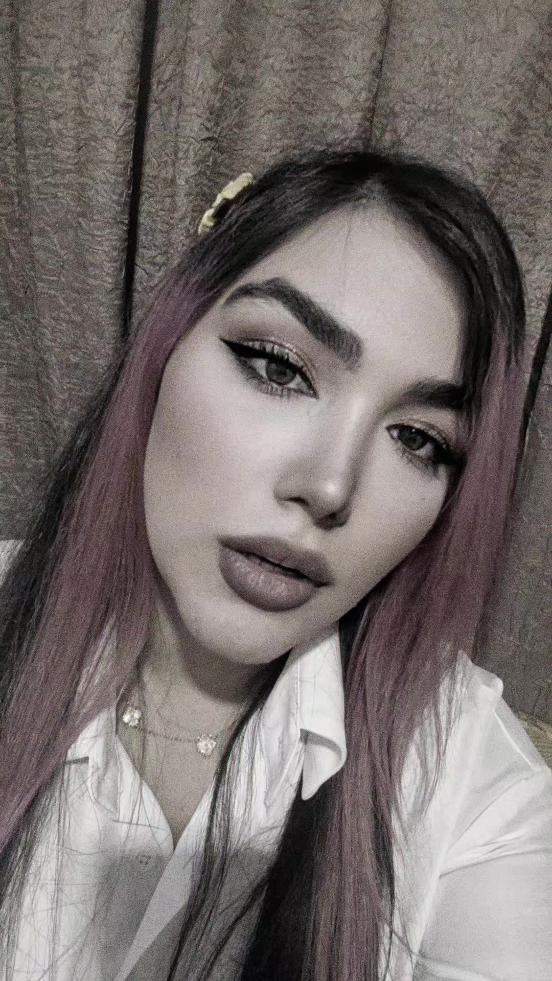 @Anaazin