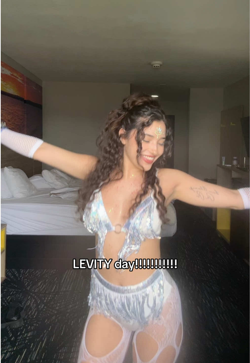 @adriana ☮️🌱🎆🌱
