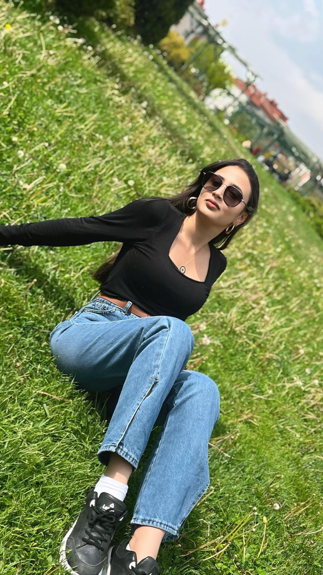 @İ𝐤𝐫𝐚 𝐧𝐮𝐫 𝐤𝐚𝐲𝐚