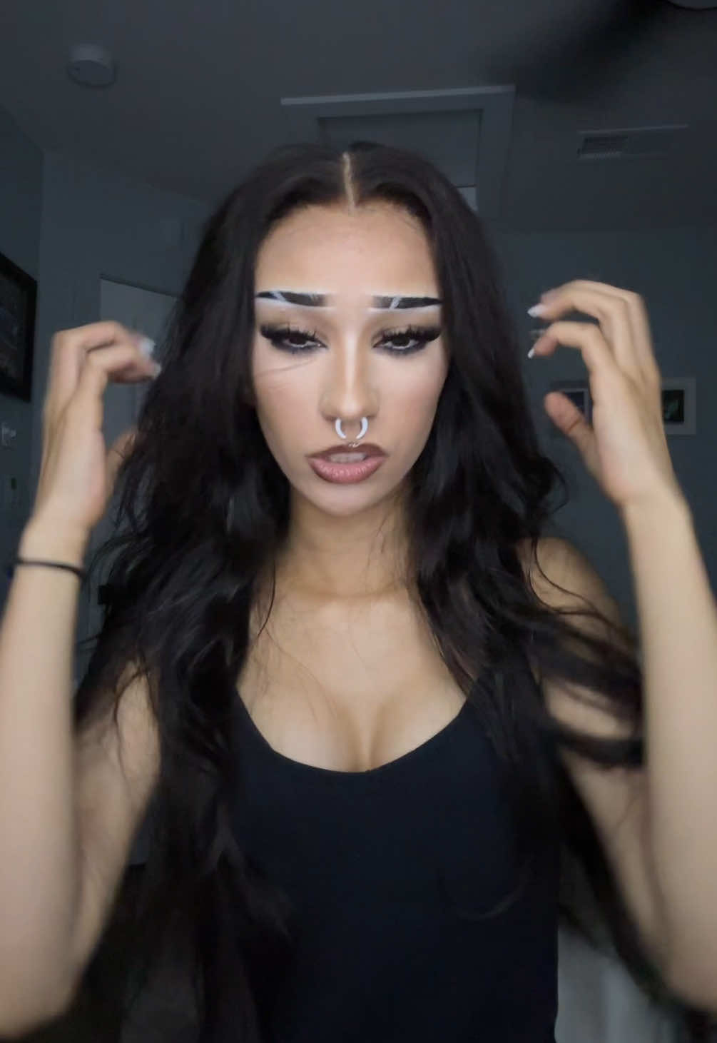 @🧛🏼&zwj;♀️