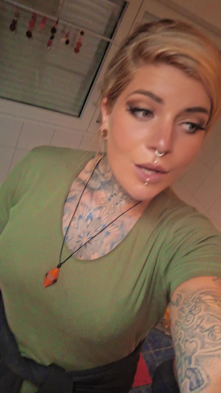 @Apollonia Rose
