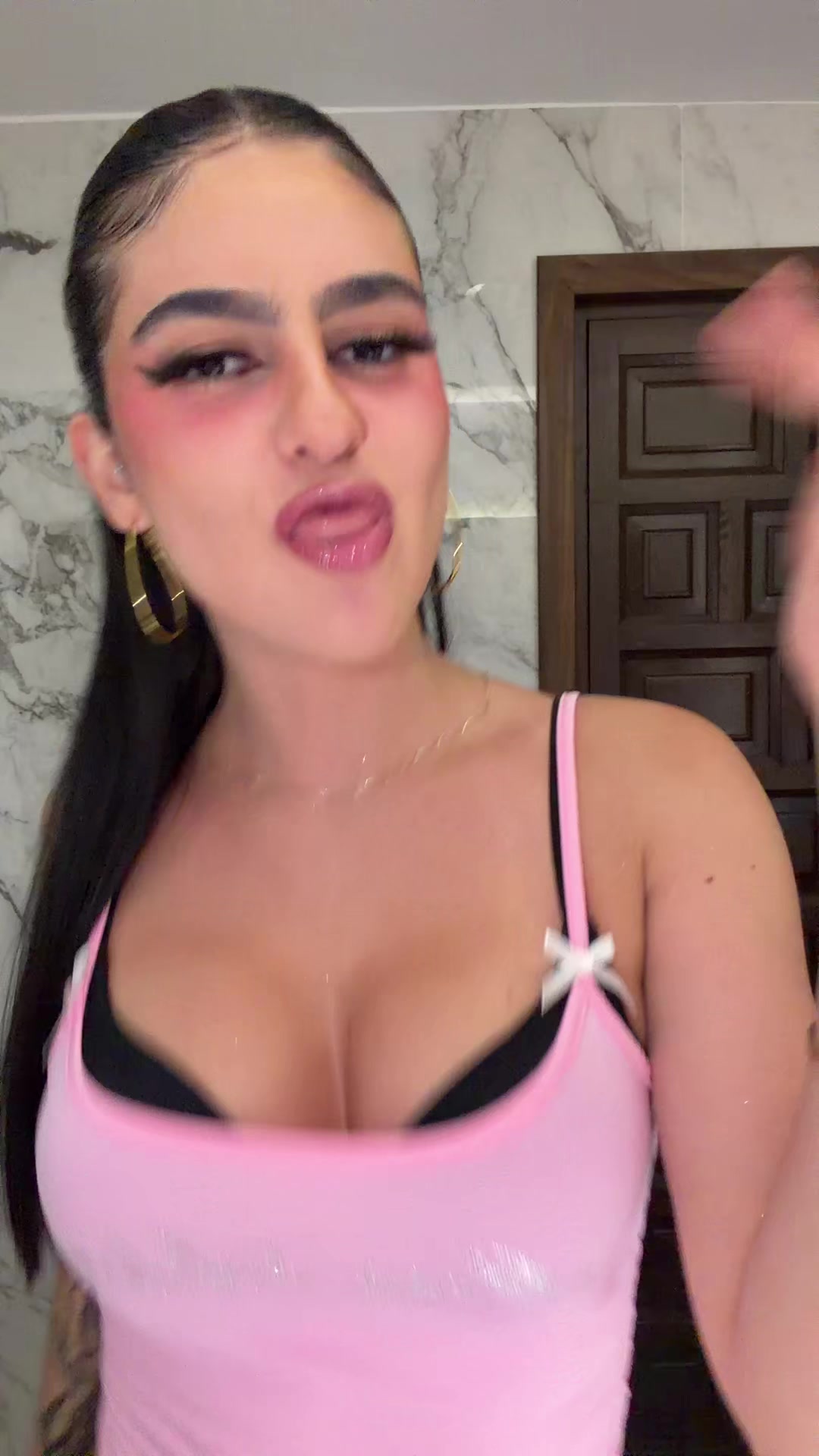 @akasirius_
