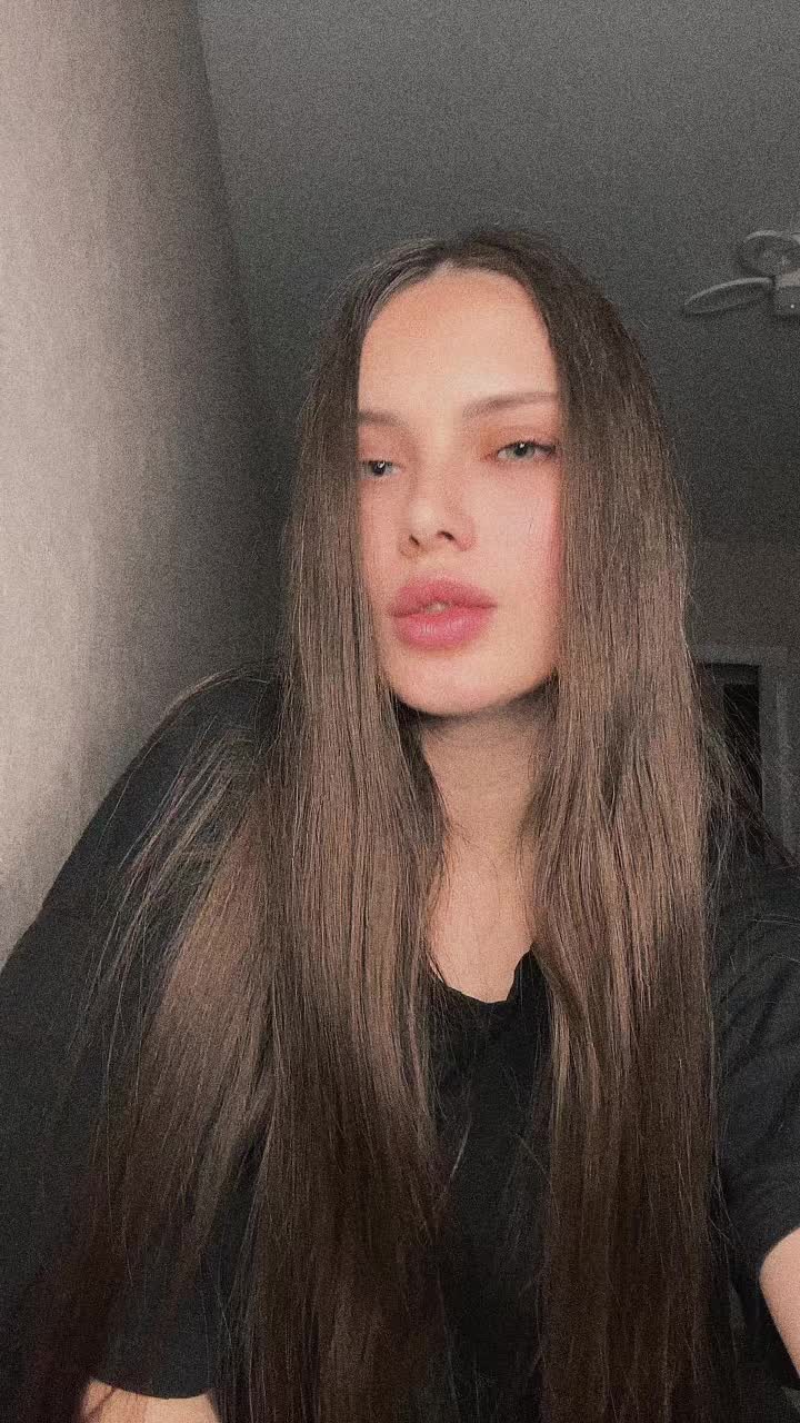 @Vikllloria🧸