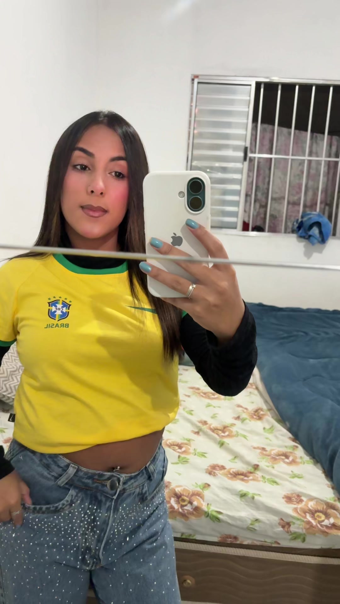 @Vit&oacute;ria Mariana